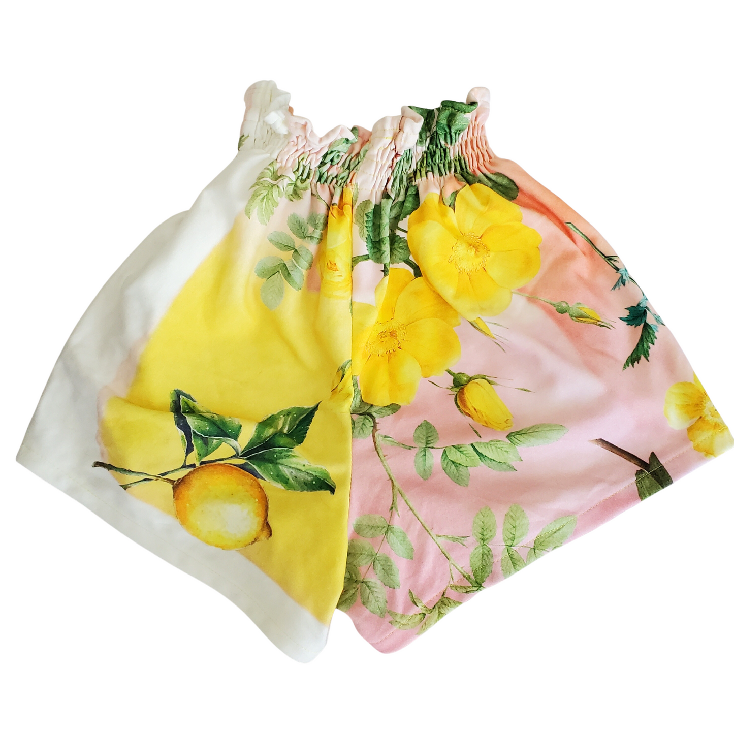 Yellow Roses & Lemons Print Shorts Size M